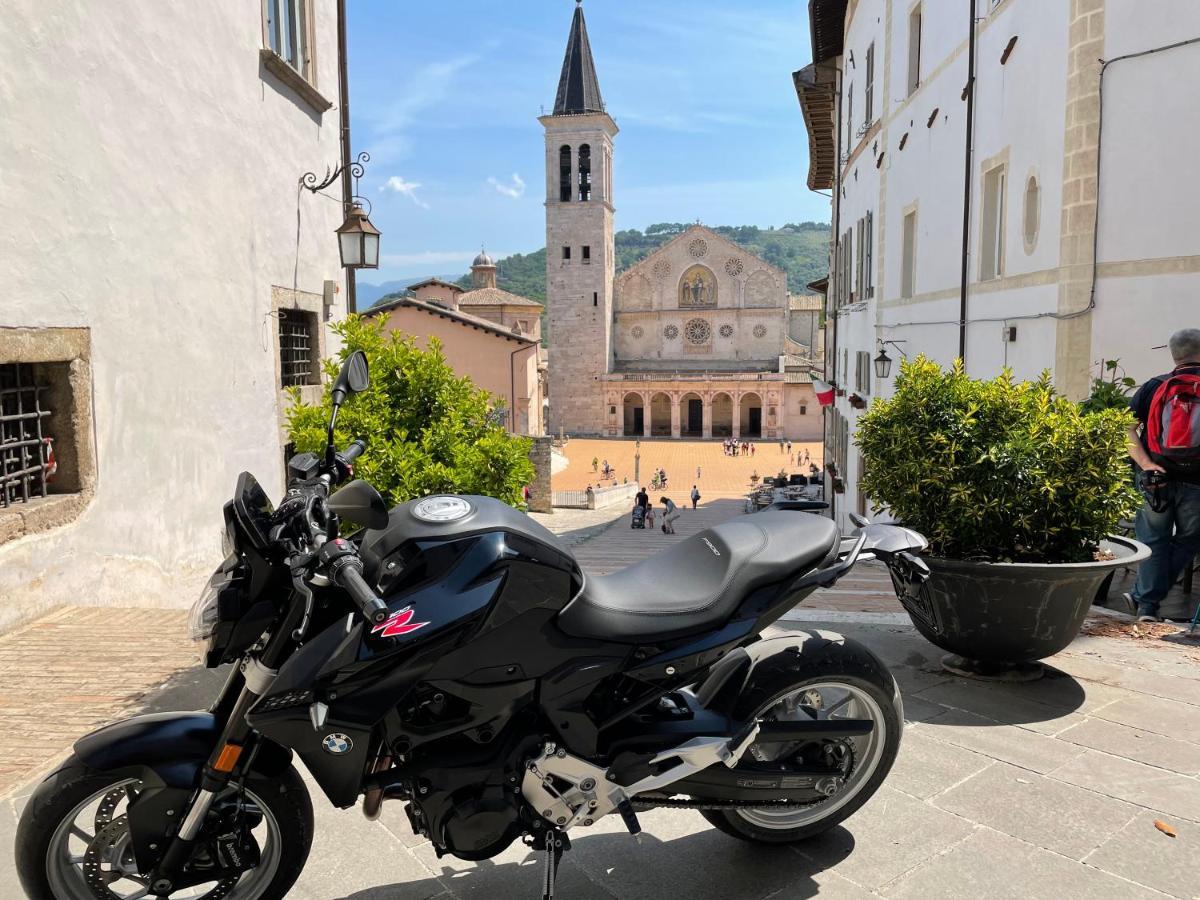 Appartamento Di Via Monterone Spoleto Exterior foto